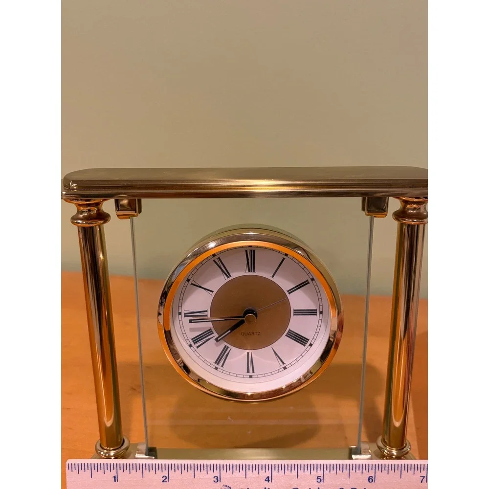 Vintage Gold Tone Floating Glass Mantel Clock Quartz Roman Numeral Desk Clock